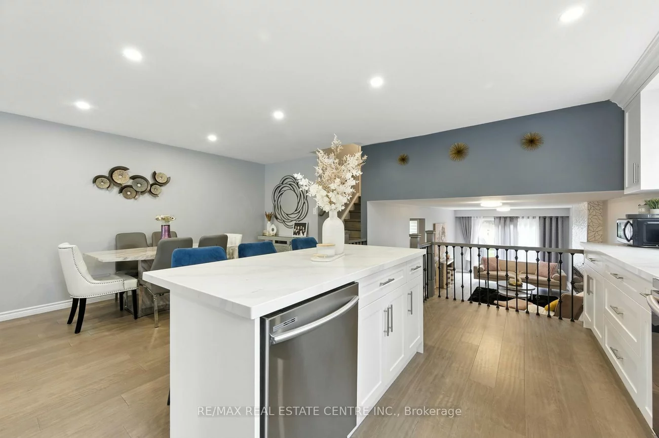 6423, Chaumont, Meadowvale, Mississauga