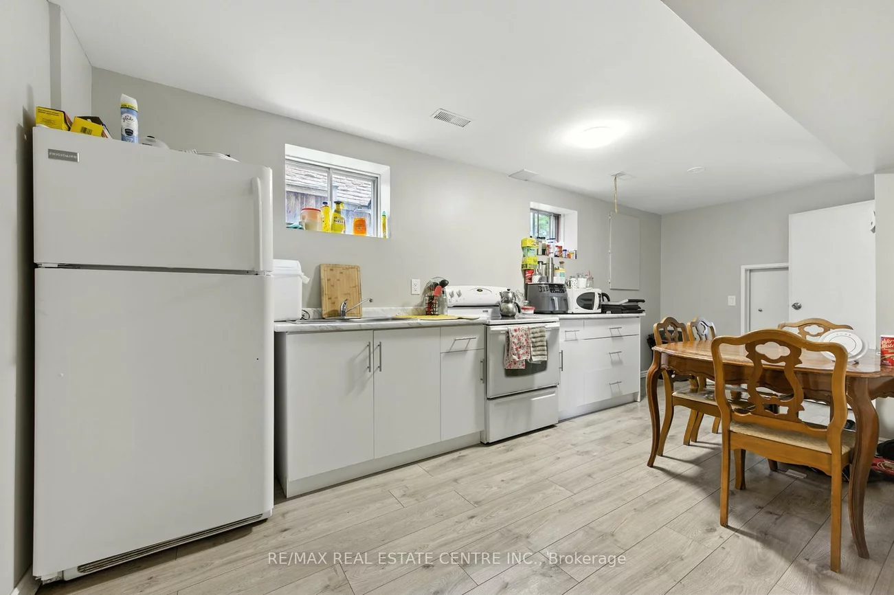 6423, Chaumont, Meadowvale, Mississauga