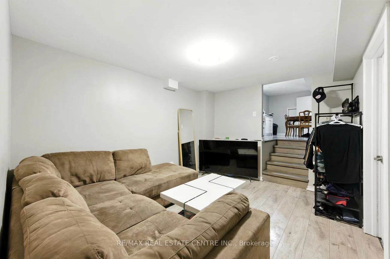 6423, Chaumont, Meadowvale, Mississauga