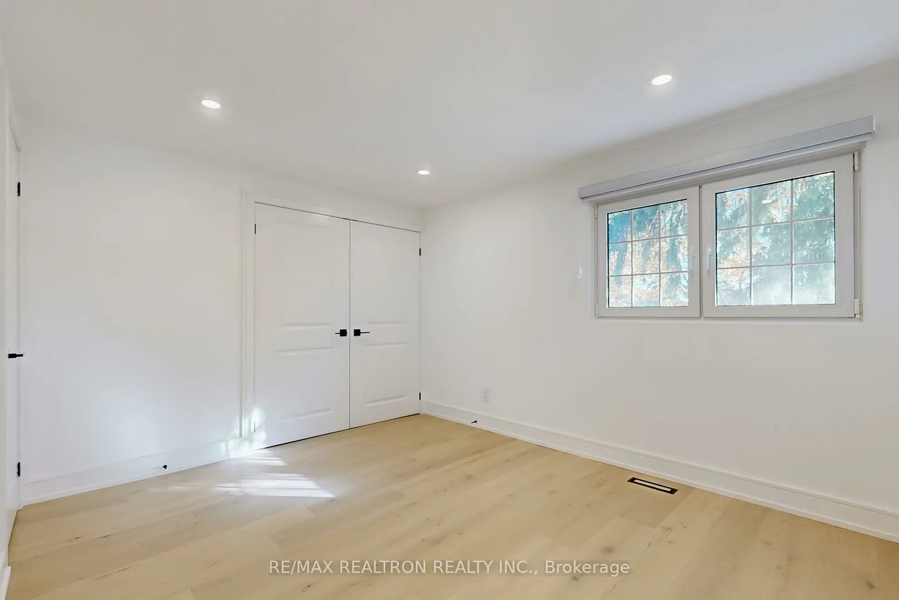 4115, Marigold, Erin Mills, Mississauga