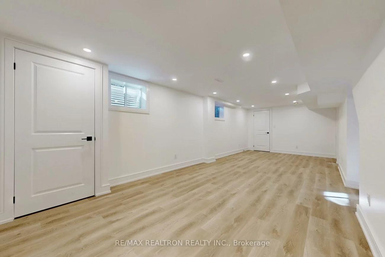 4115, Marigold, Erin Mills, Mississauga