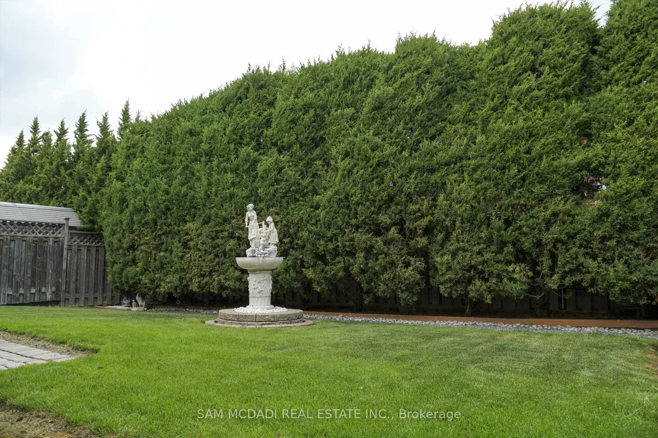 4461, Gladebrook, East Credit, Mississauga