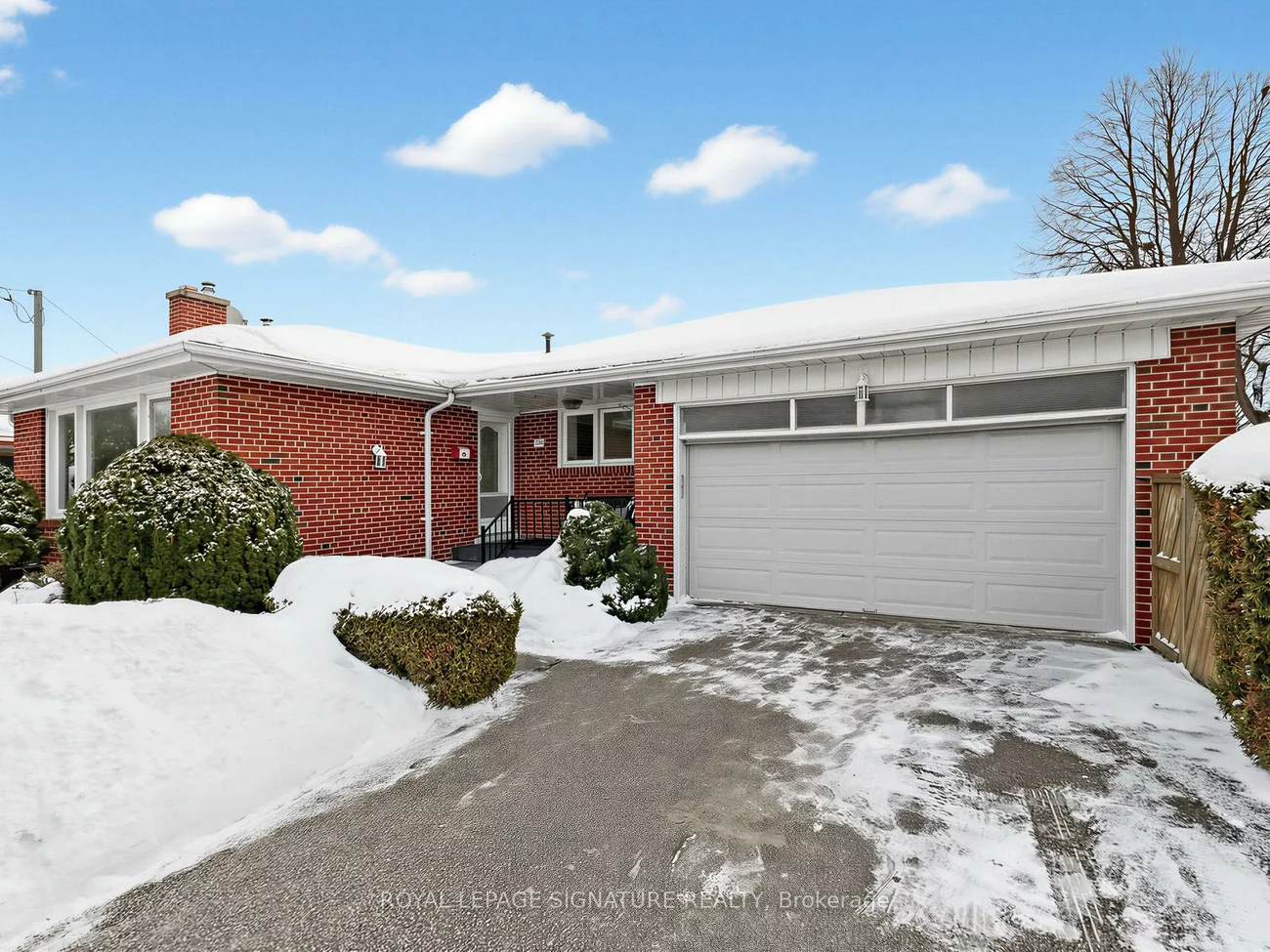 732, Melton, Lakeview, Mississauga