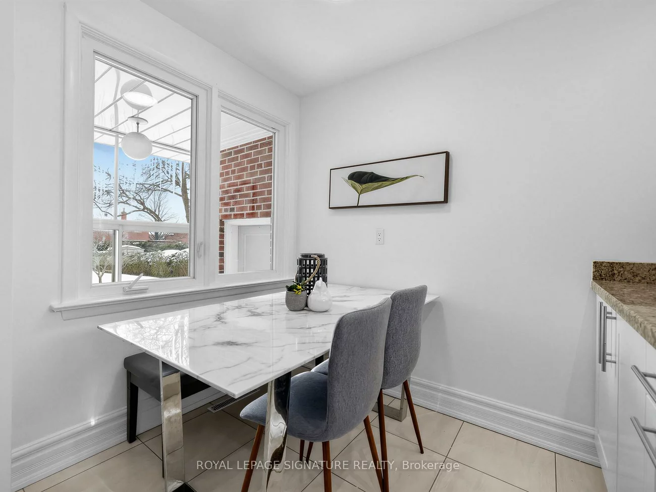 732, Melton, Lakeview, Mississauga