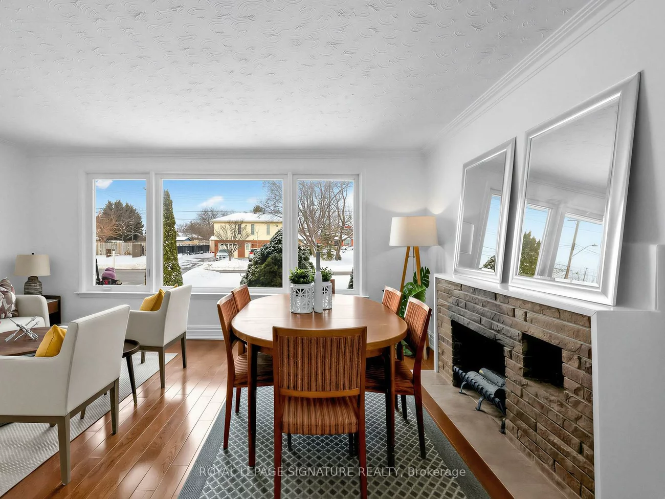 732, Melton, Lakeview, Mississauga