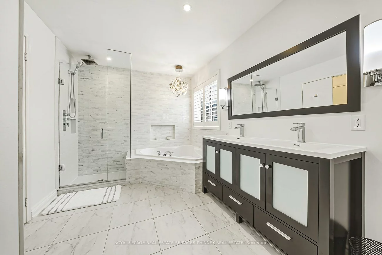 958, Irish Moss, Meadowvale Village, Mississauga