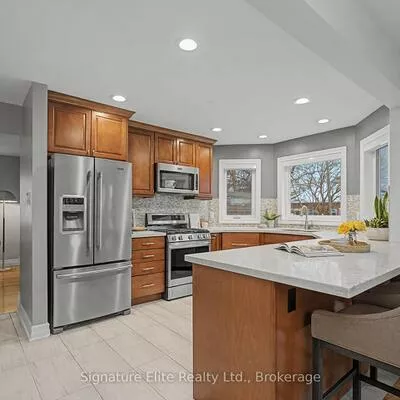 406, Niar, Mineola, Mississauga