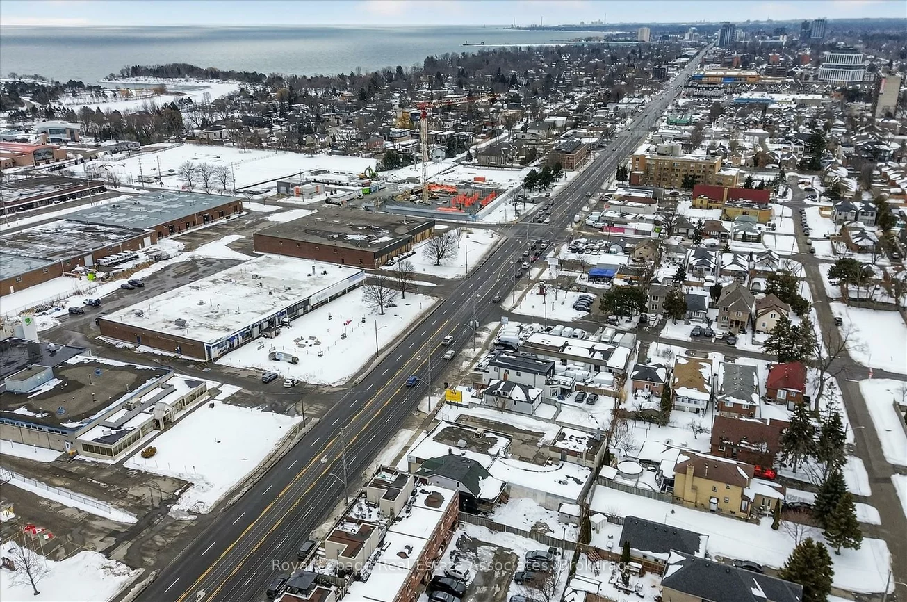 881, Lakeshore, Lakeview, Mississauga