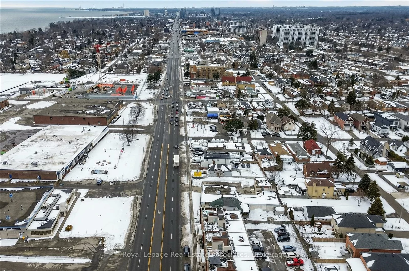 881, Lakeshore, Lakeview, Mississauga