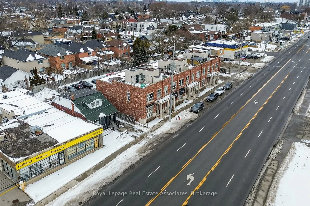 881, Lakeshore, Lakeview, Mississauga