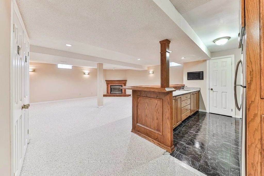 3952, Rolling Valley, Erin Mills, Mississauga