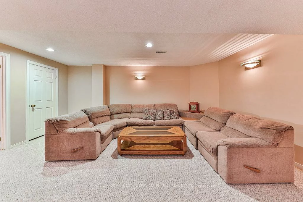 3952, Rolling Valley, Erin Mills, Mississauga