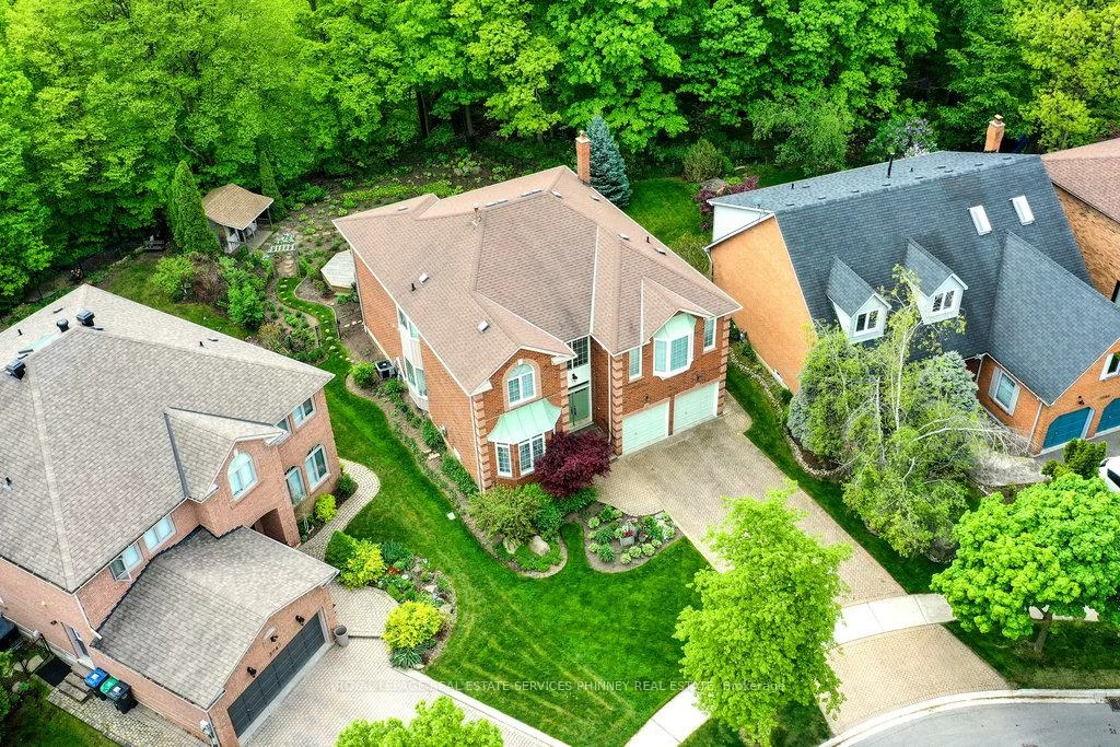 3952, Rolling Valley, Erin Mills, Mississauga