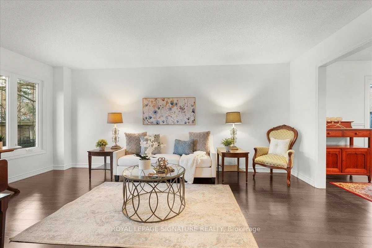 1093, Senlac, East Credit, Mississauga