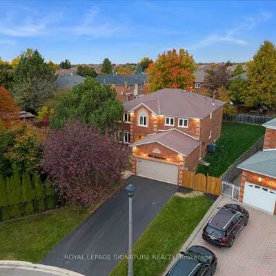 1093, Senlac, East Credit, Mississauga