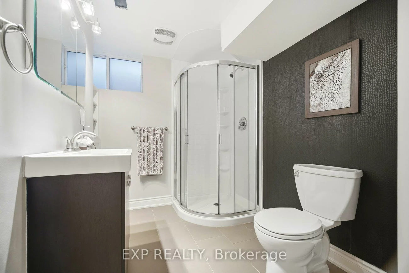 298, Edrich, Cooksville, Mississauga