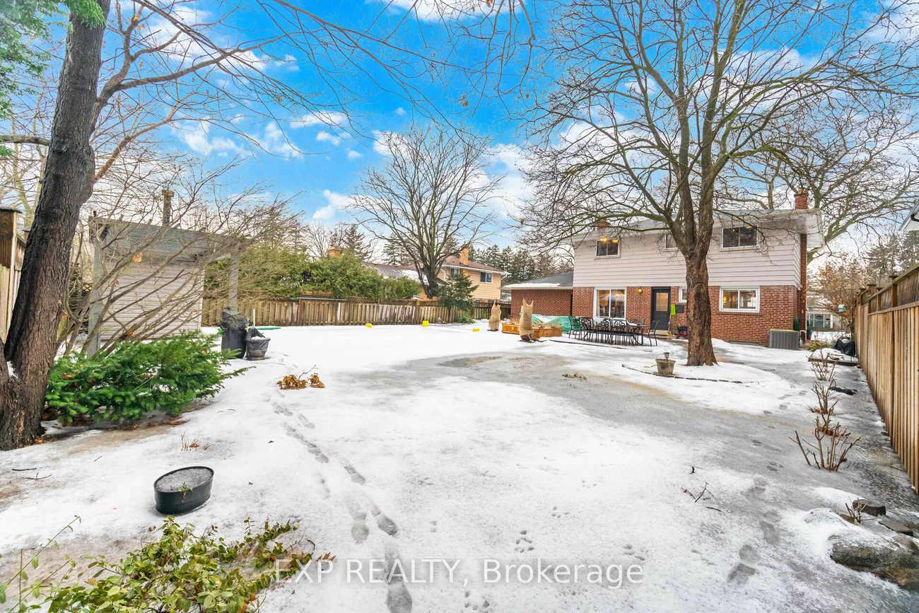 298, Edrich, Cooksville, Mississauga