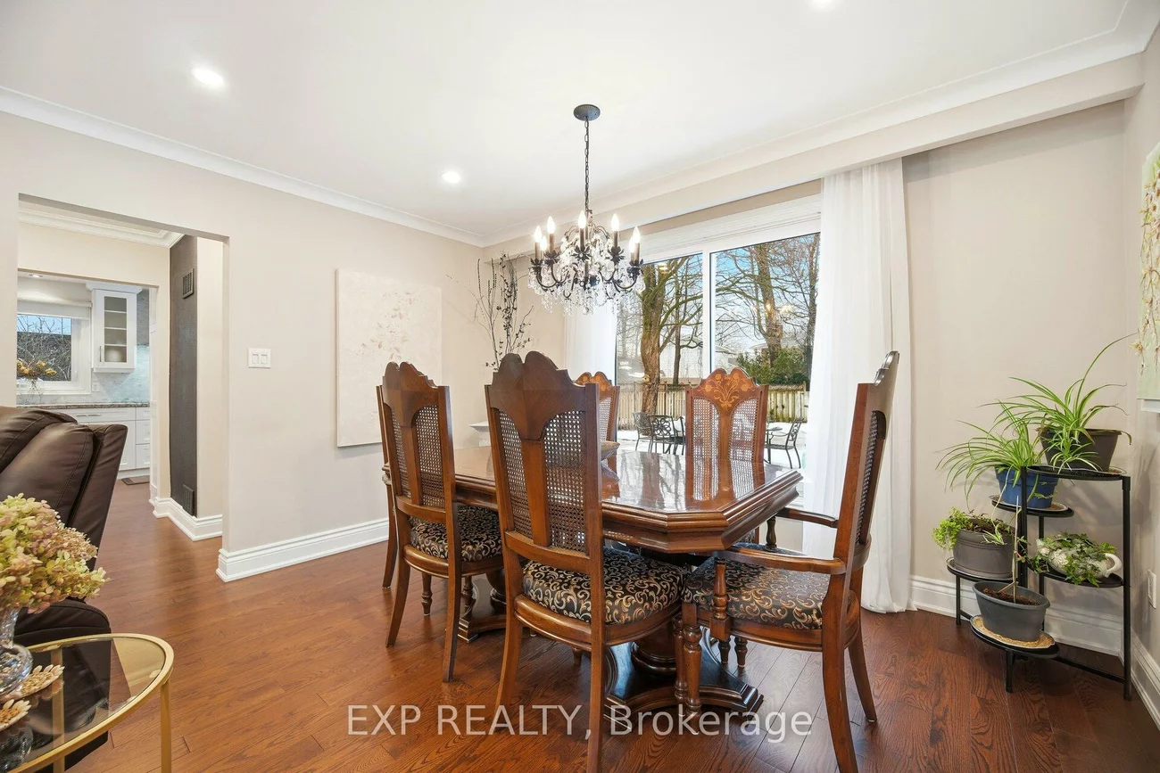 298, Edrich, Cooksville, Mississauga