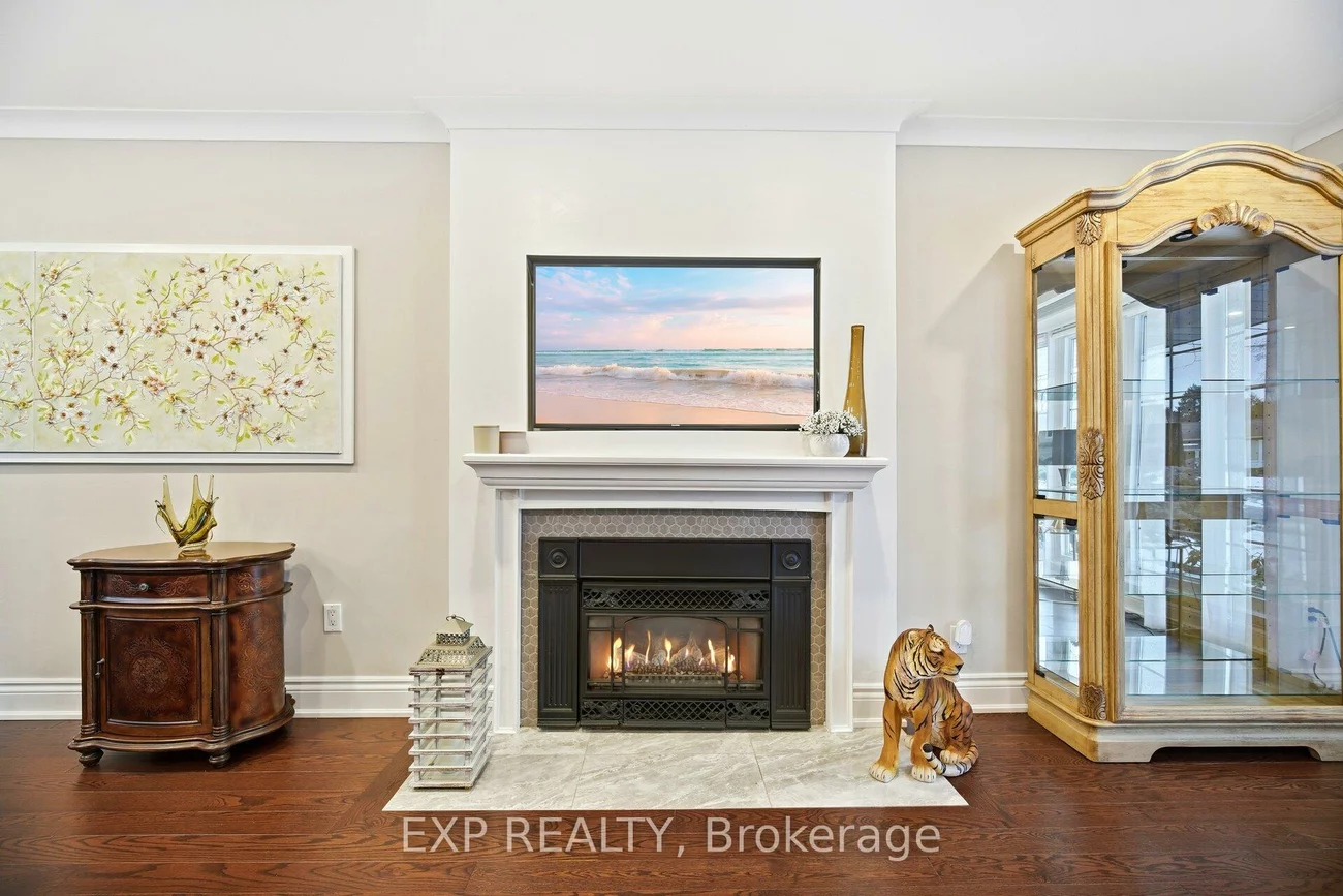 298, Edrich, Cooksville, Mississauga