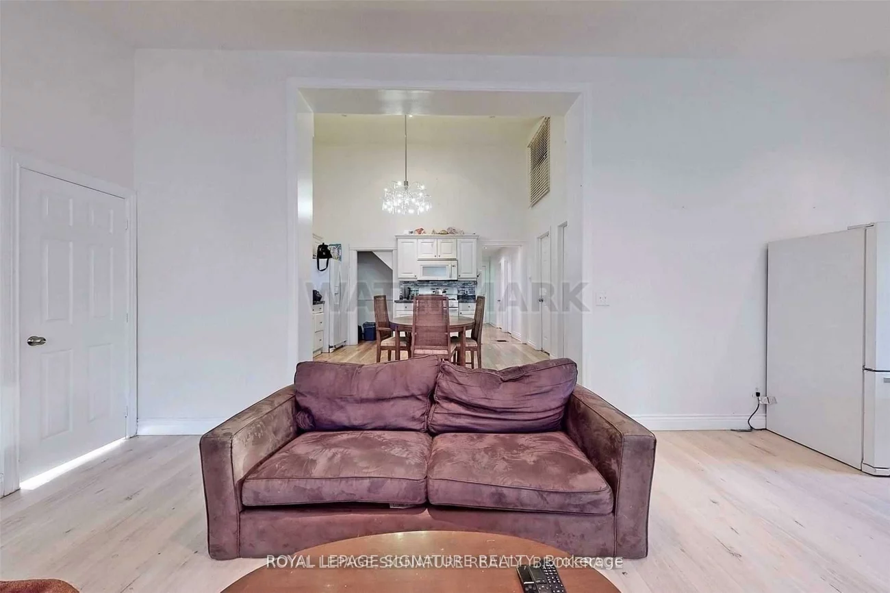 362A, Queen, Streetsville, Mississauga