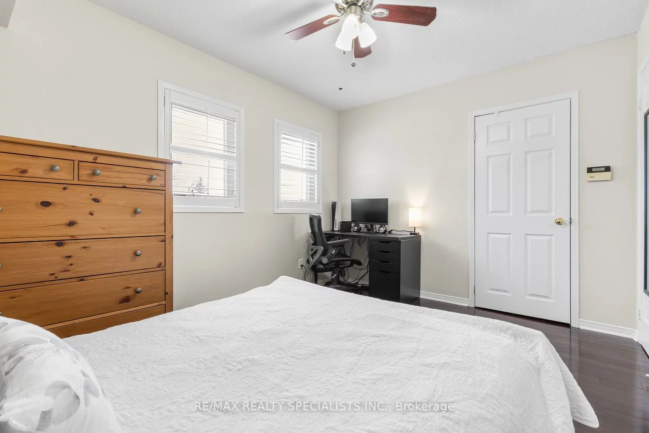 7202, Black Walnut, Lisgar, Mississauga