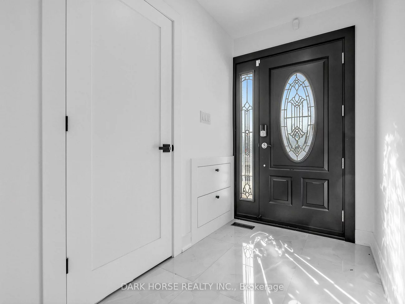 3620, Nadine, Mississauga Valleys, Mississauga