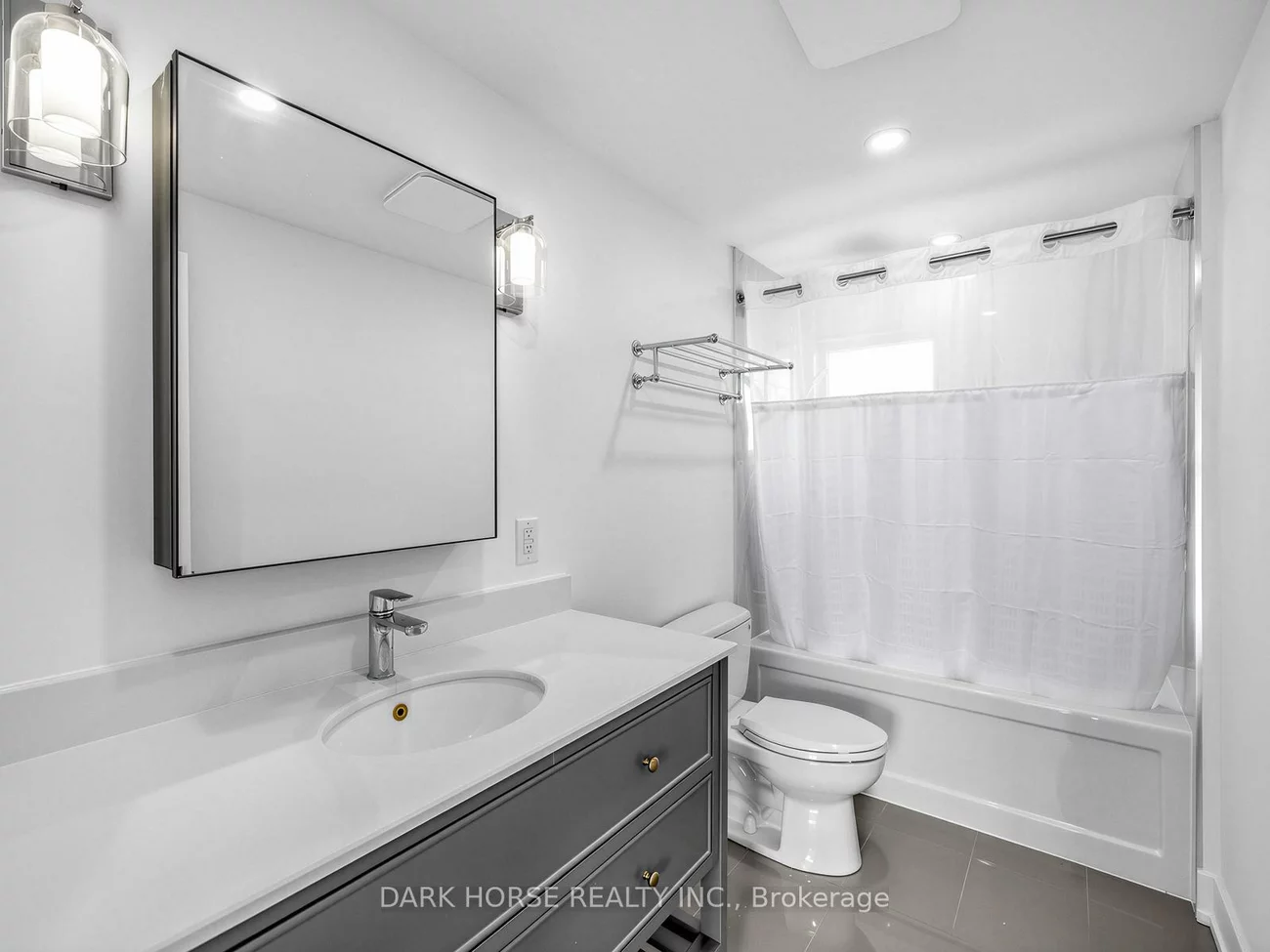 3620, Nadine, Mississauga Valleys, Mississauga