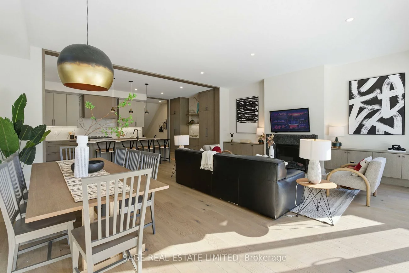 10, Brant, Port Credit, Mississauga