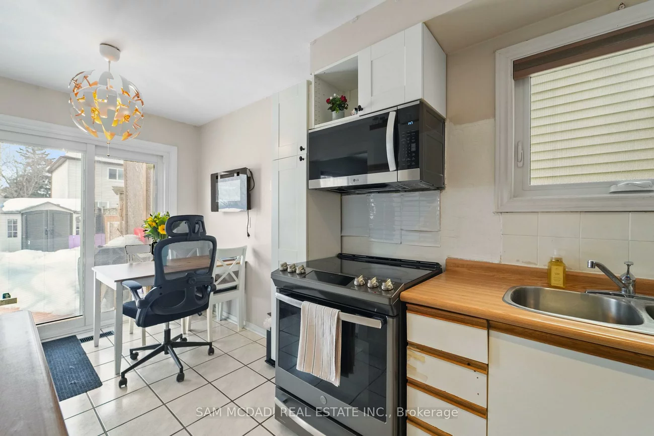 3382, Nighthawk, Lisgar, Mississauga