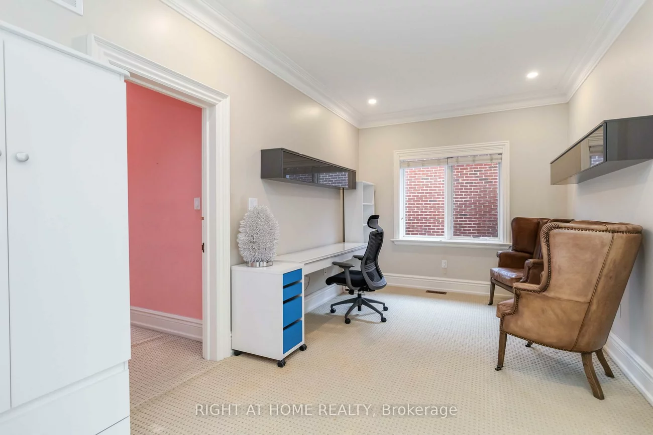 25, Oakwood, Port Credit, Mississauga