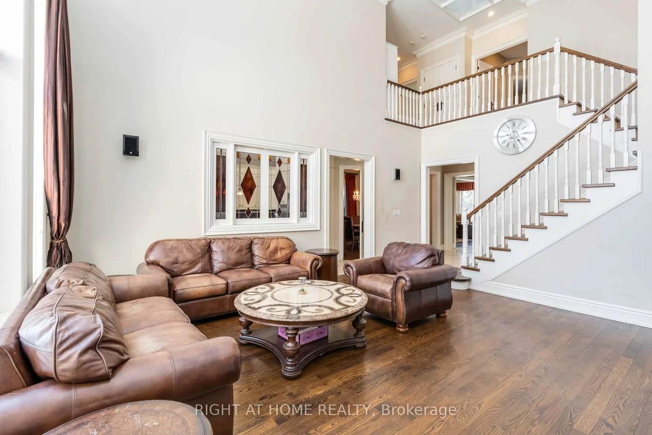 25, Oakwood, Port Credit, Mississauga