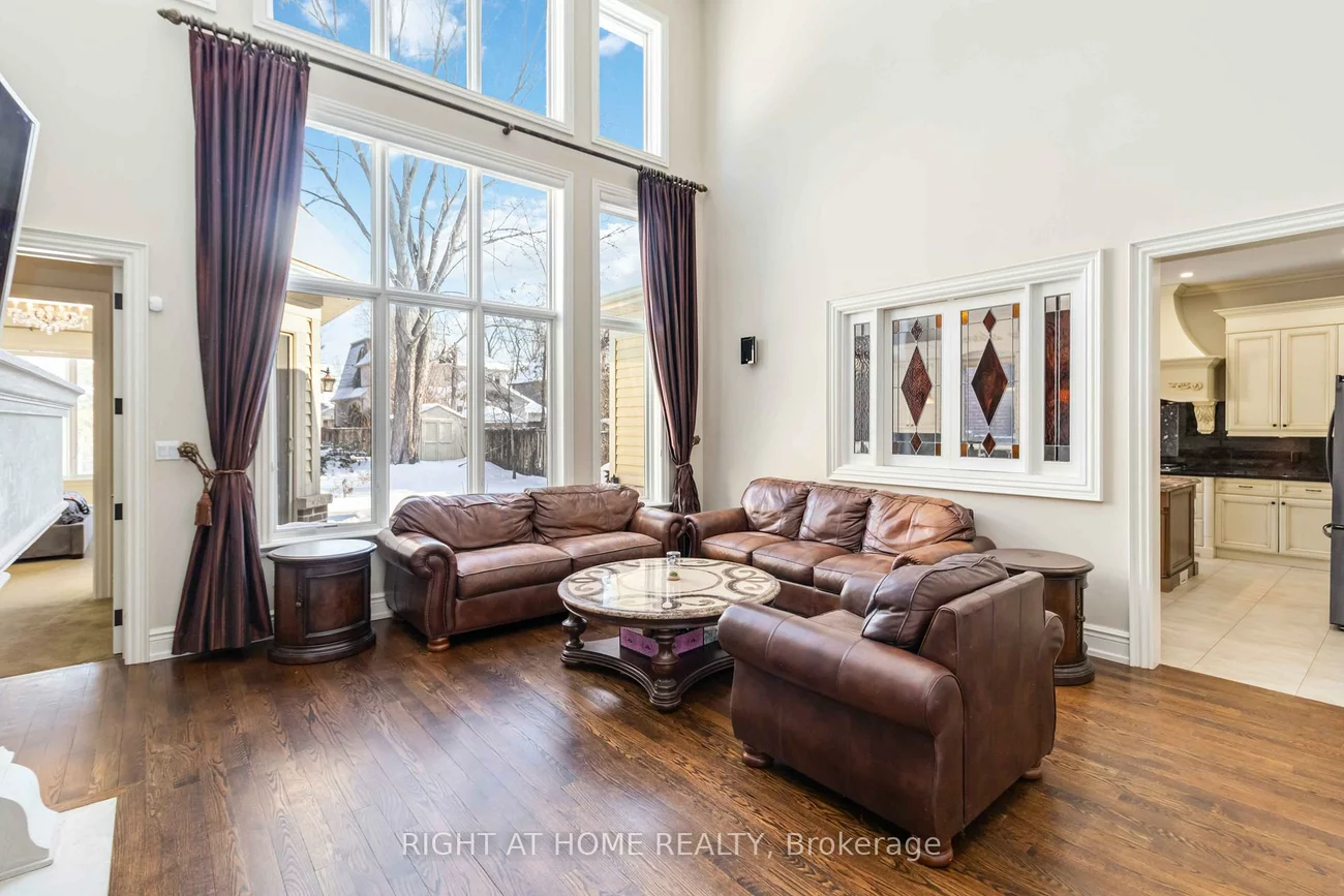 25, Oakwood, Port Credit, Mississauga