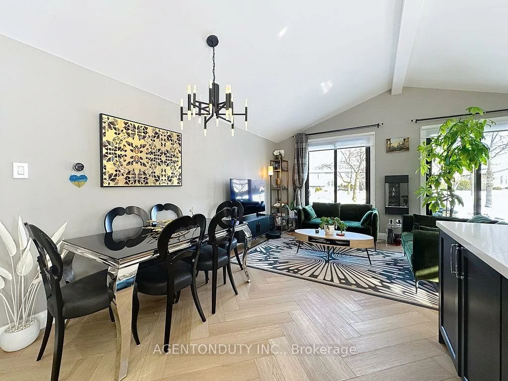 475, Karen Park, Mississauga Valleys, Mississauga