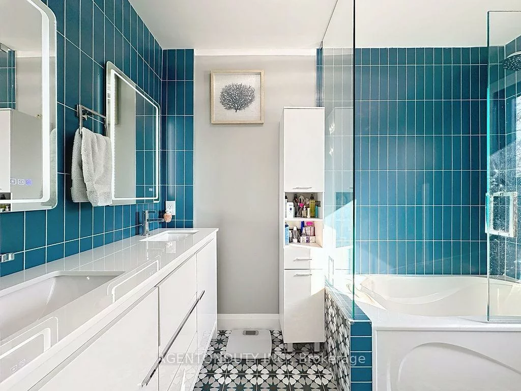 475, Karen Park, Mississauga Valleys, Mississauga