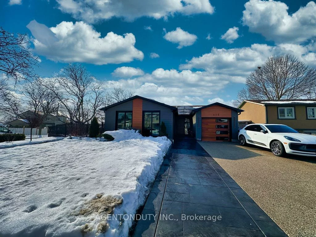 475, Karen Park, Mississauga Valleys, Mississauga