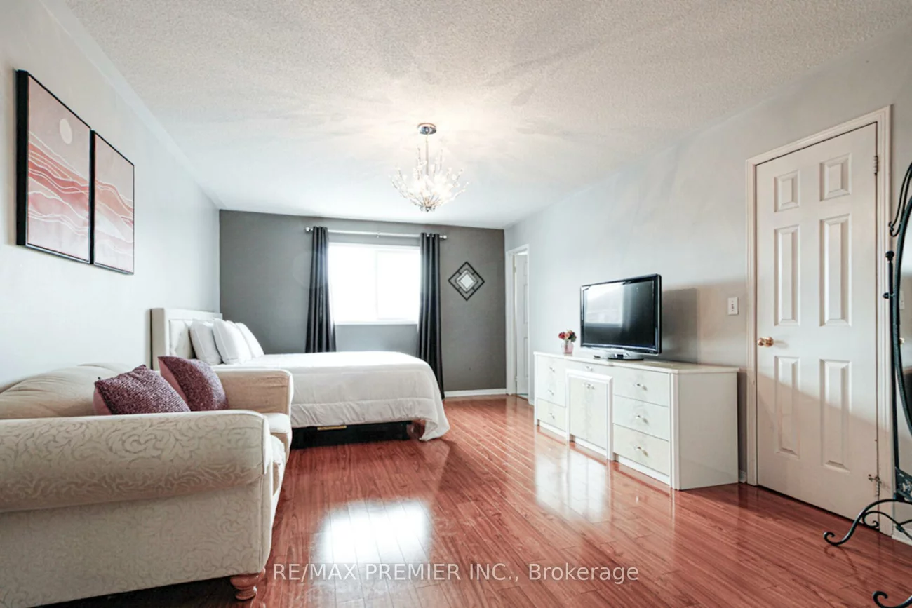 5272, Brookwood, East Credit, Mississauga