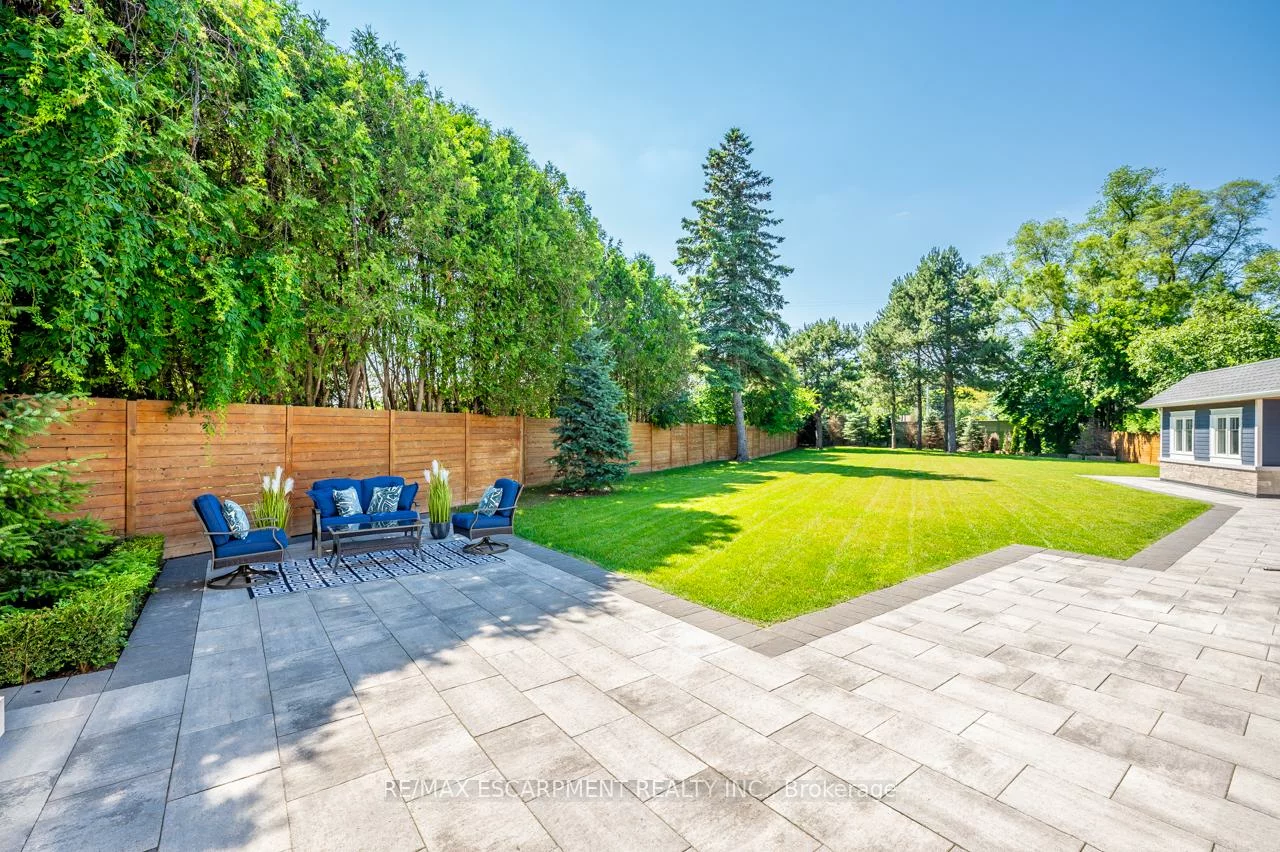1618, Dogwood, Mineola, Mississauga