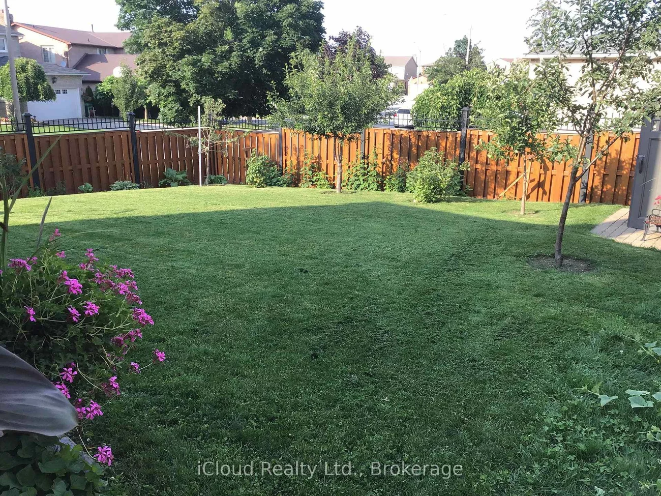 6539, Tripoli, Meadowvale, Mississauga