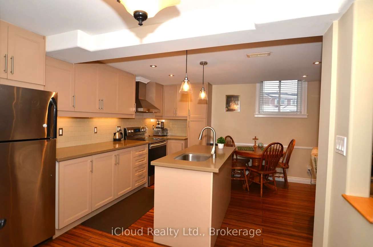 6539, Tripoli, Meadowvale, Mississauga