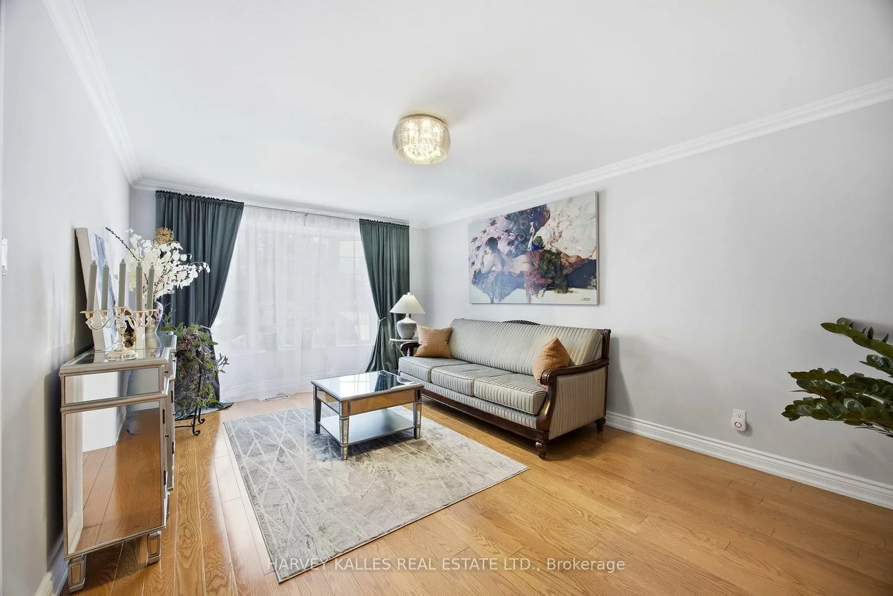 682, Willowbank, Rathwood, Mississauga