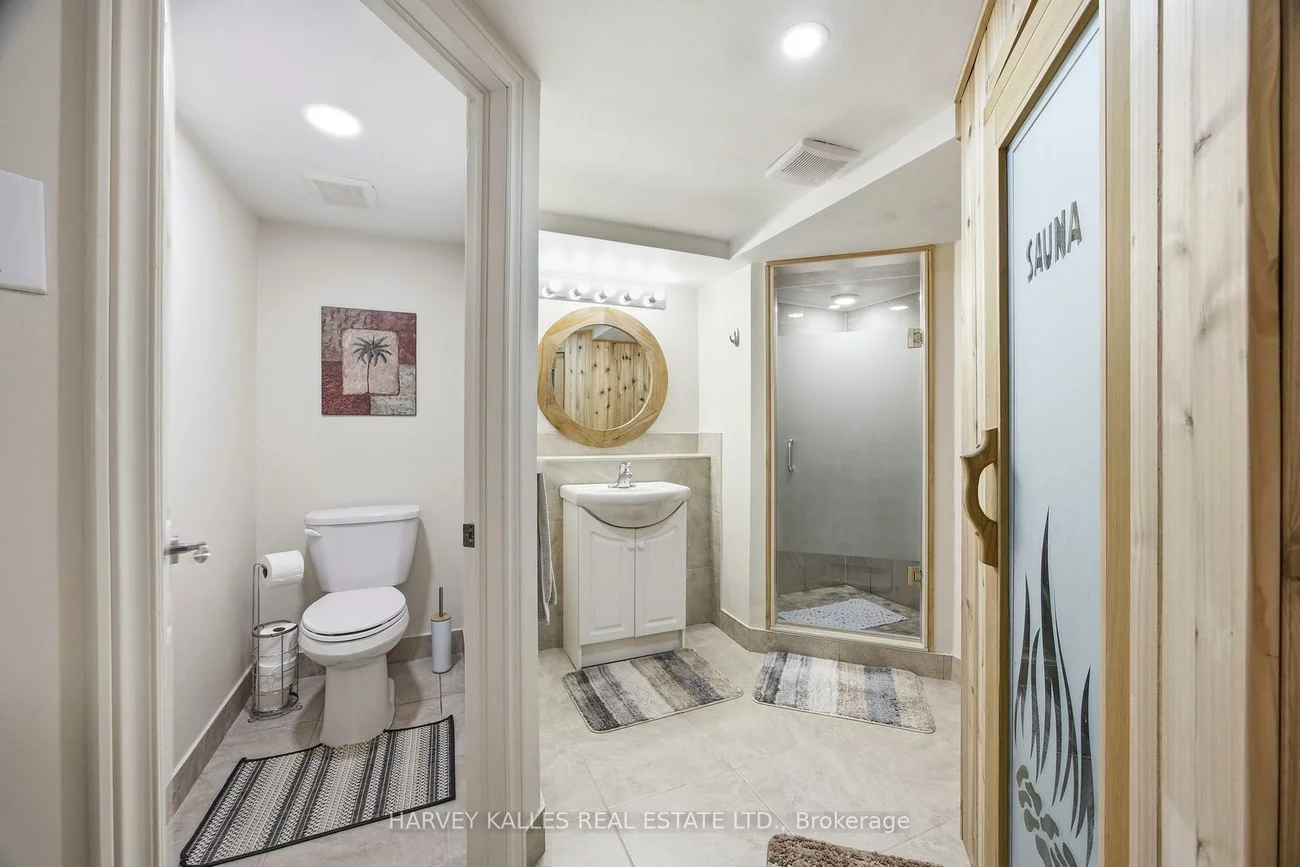 682, Willowbank, Rathwood, Mississauga