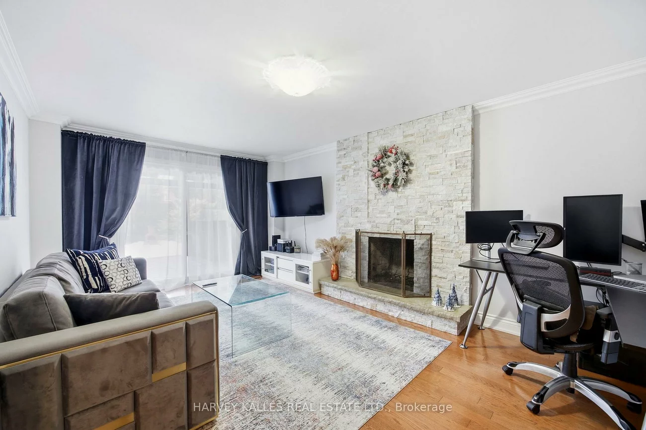 682, Willowbank, Rathwood, Mississauga