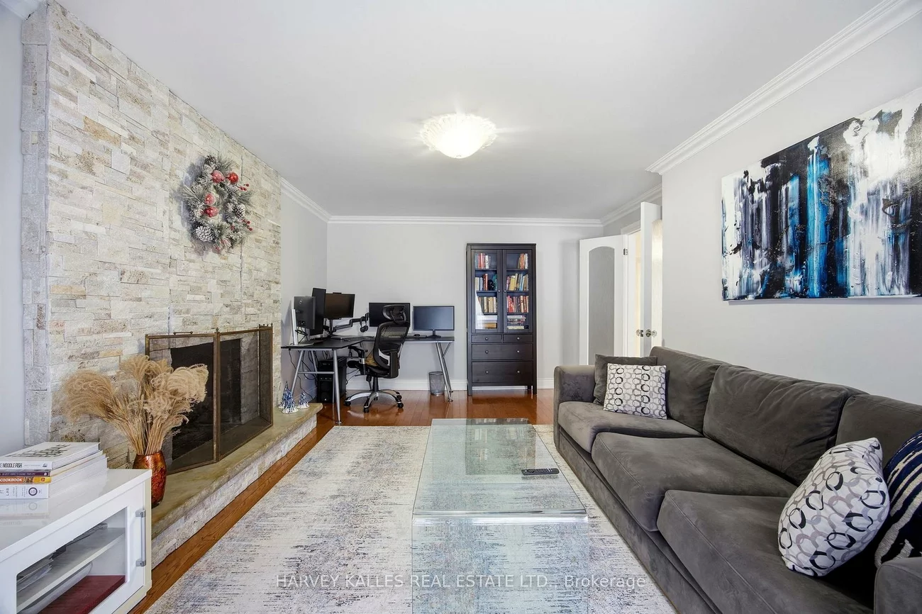 682, Willowbank, Rathwood, Mississauga