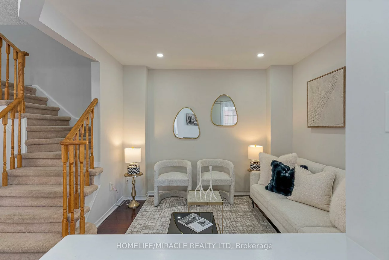 2831, Westbury, Central Erin Mills, Mississauga