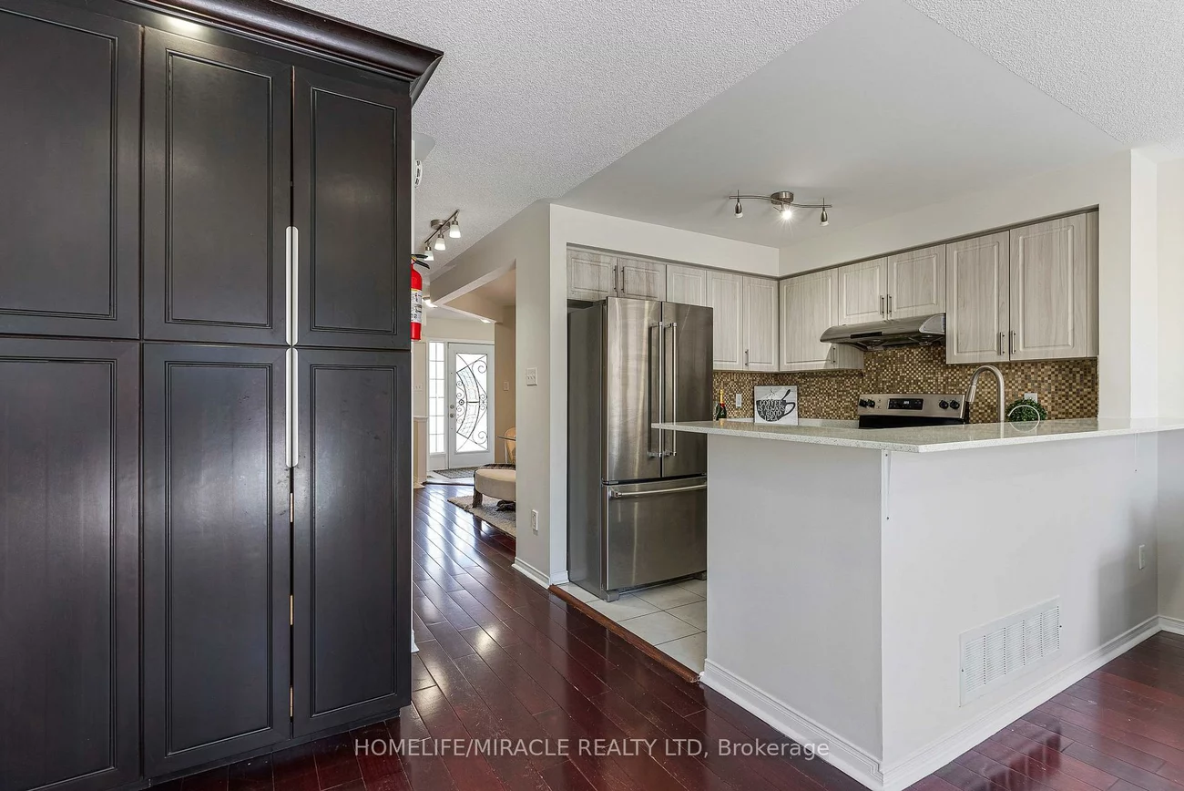 2831, Westbury, Central Erin Mills, Mississauga