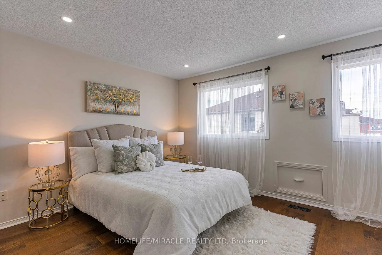 2831, Westbury, Central Erin Mills, Mississauga