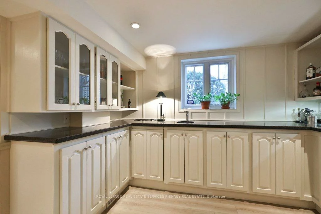 1048, Veroli, Lorne Park, Mississauga