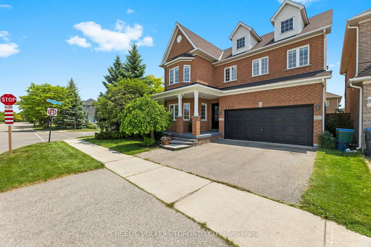 1510, Samuelson, Meadowvale Village, Mississauga