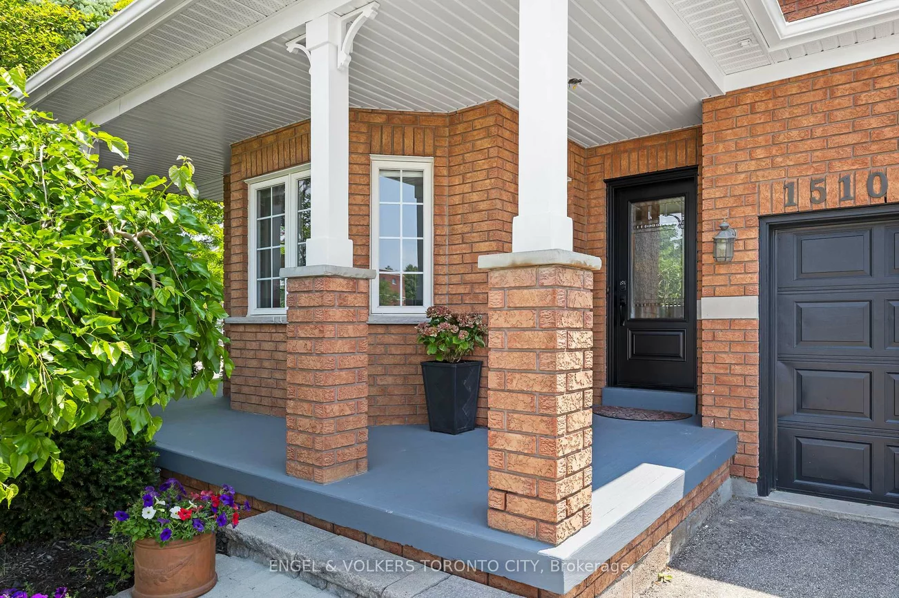 1510, Samuelson, Meadowvale Village, Mississauga