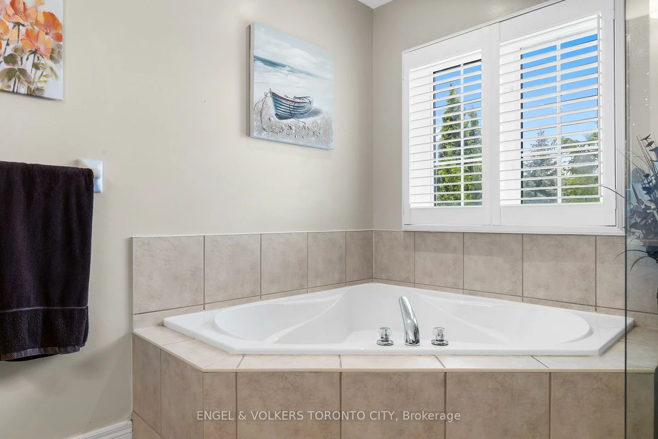 1510, Samuelson, Meadowvale Village, Mississauga